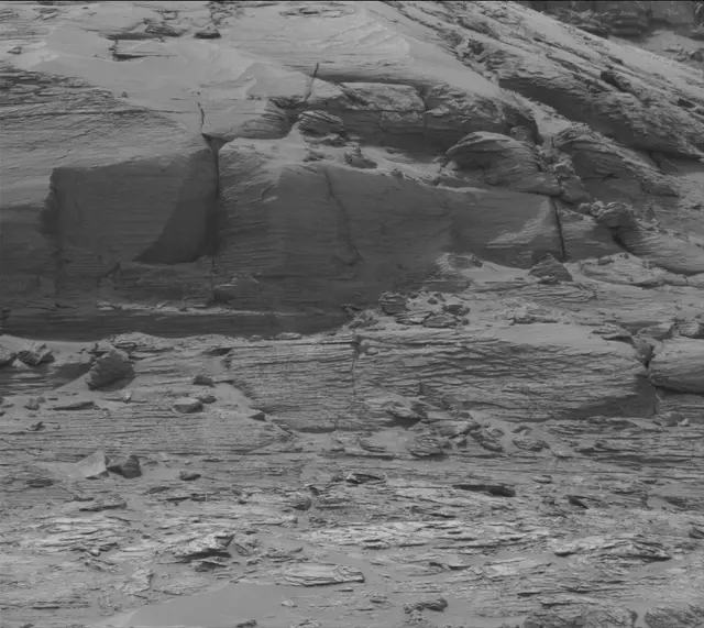 Sol 3507: Mast Camera (Mastcam)