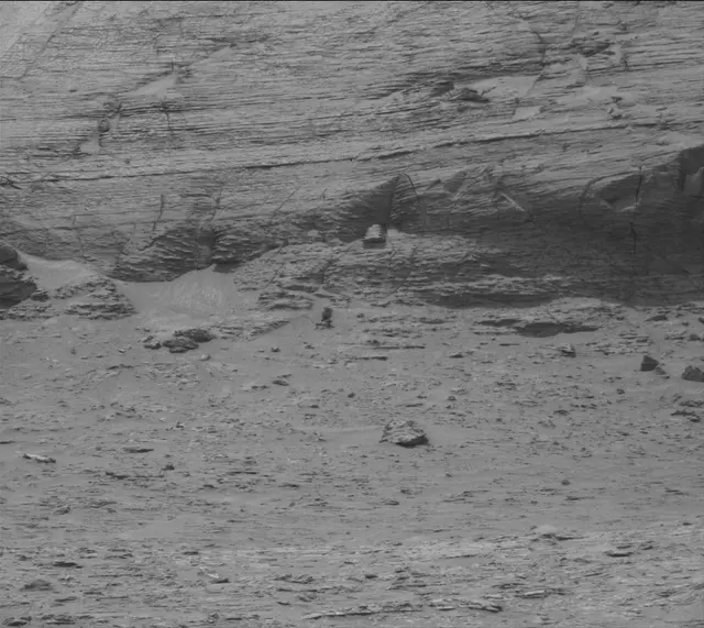 Sol 3507: Mast Camera (Mastcam)