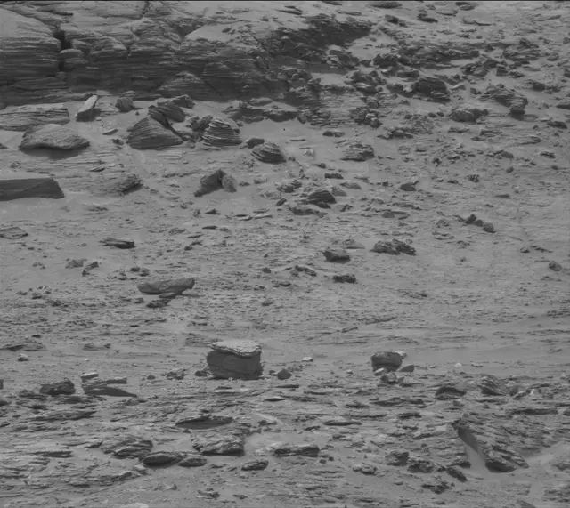 Sol 3507: Mast Camera (Mastcam)