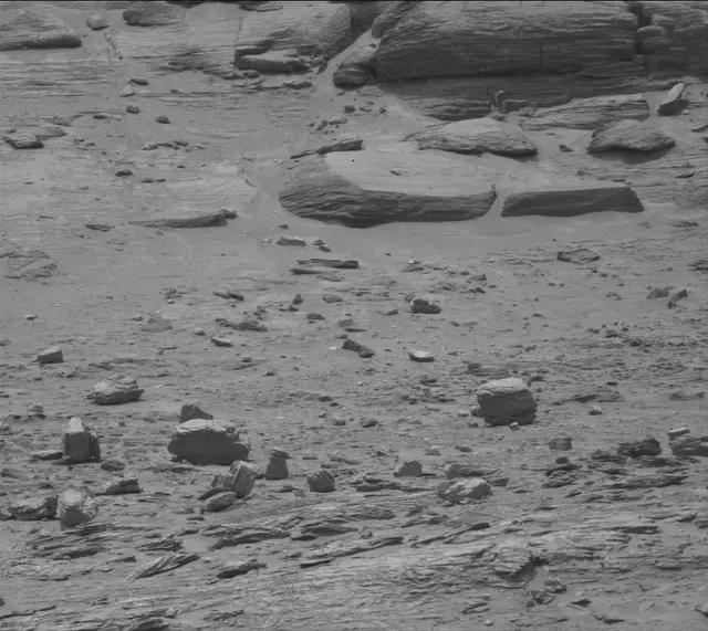 Sol 3507: Mast Camera (Mastcam)