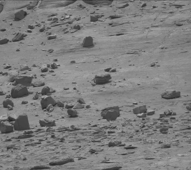 Sol 3507: Mast Camera (Mastcam)