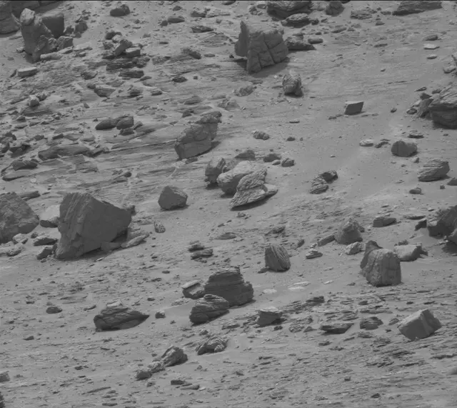 Sol 3507: Mast Camera (Mastcam)