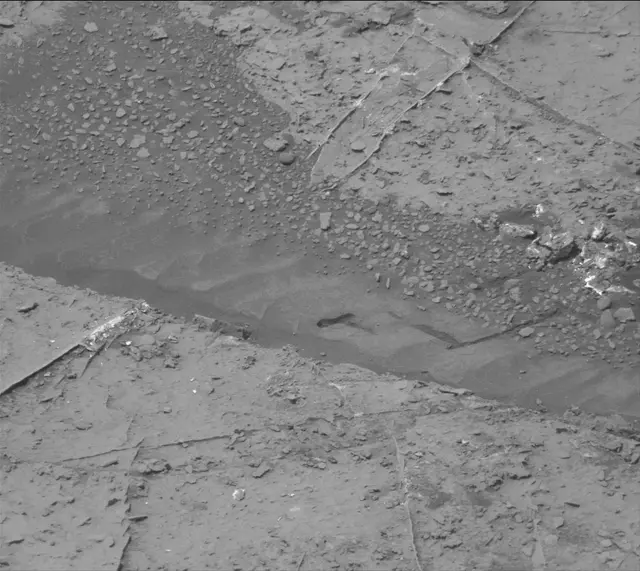 Sol 3508: Mast Camera (Mastcam)