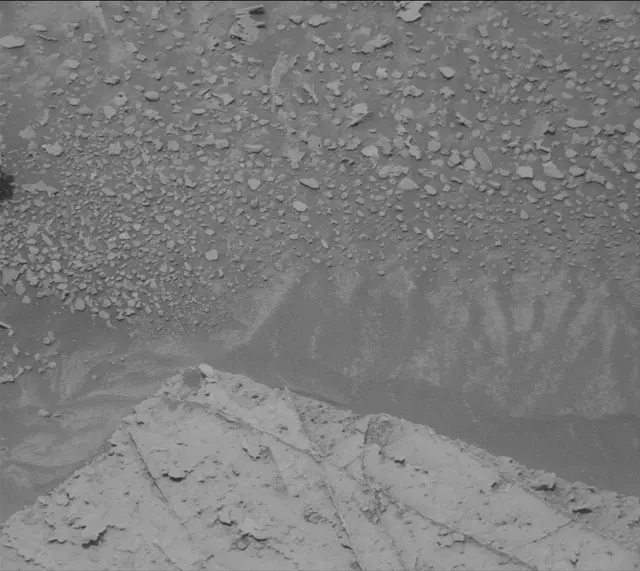 Sol 3508: Mast Camera (Mastcam)