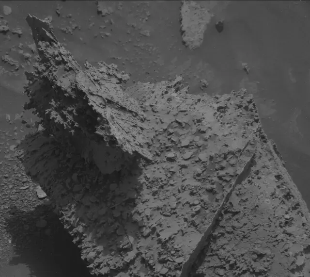 Sol 3508: Mast Camera (Mastcam)