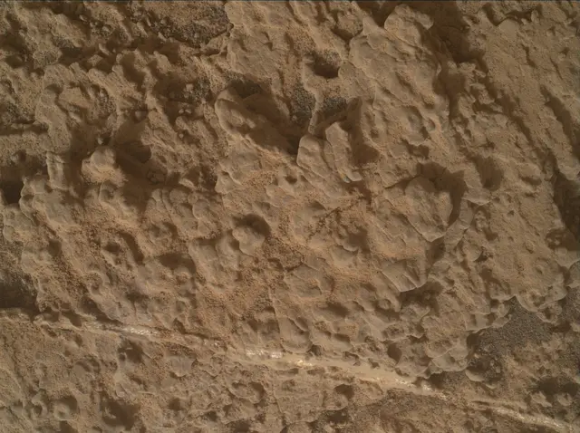 Sol 3508: Mars Hand Lens Imager (MAHLI)