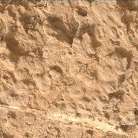 Sol 3508: Mars Hand Lens Imager (MAHLI)