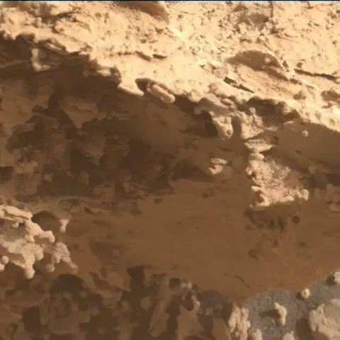 Sol 3508: Mars Hand Lens Imager (MAHLI)