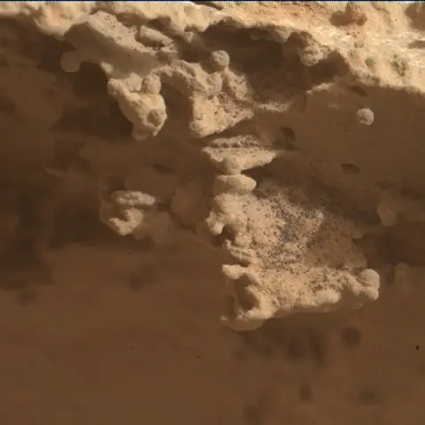 Sol 3508: Mars Hand Lens Imager (MAHLI)