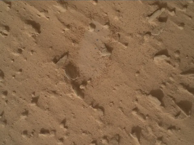 Sol 3508: Mars Hand Lens Imager (MAHLI)