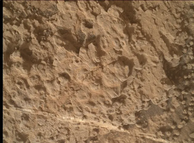 Sol 3508: Mars Hand Lens Imager (MAHLI)