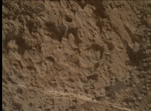 Sol 3508: Mars Hand Lens Imager (MAHLI)