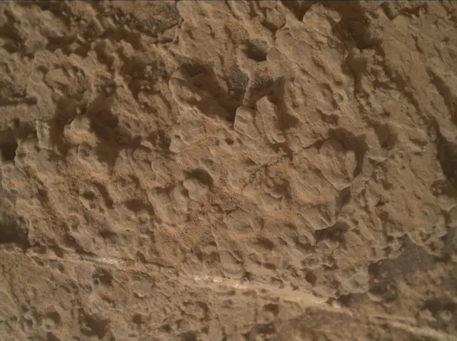 Sol 3508: Mars Hand Lens Imager (MAHLI)