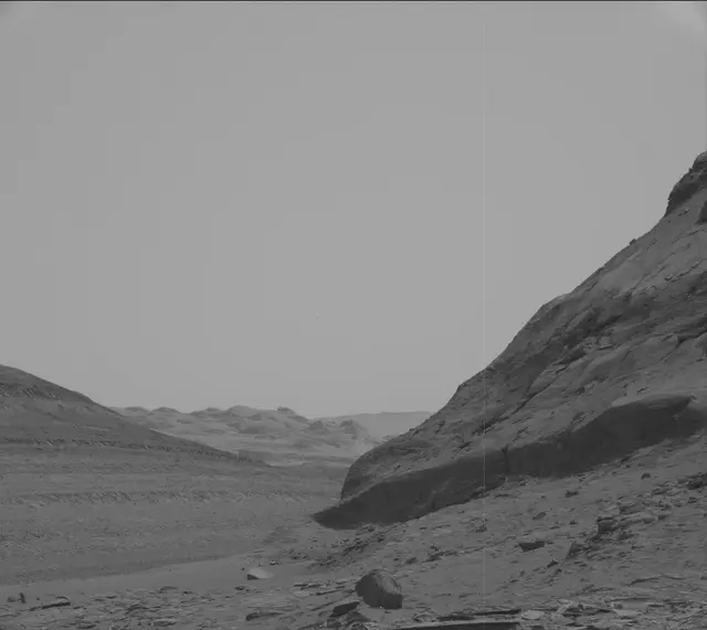Sol 3509: Mast Camera (Mastcam)
