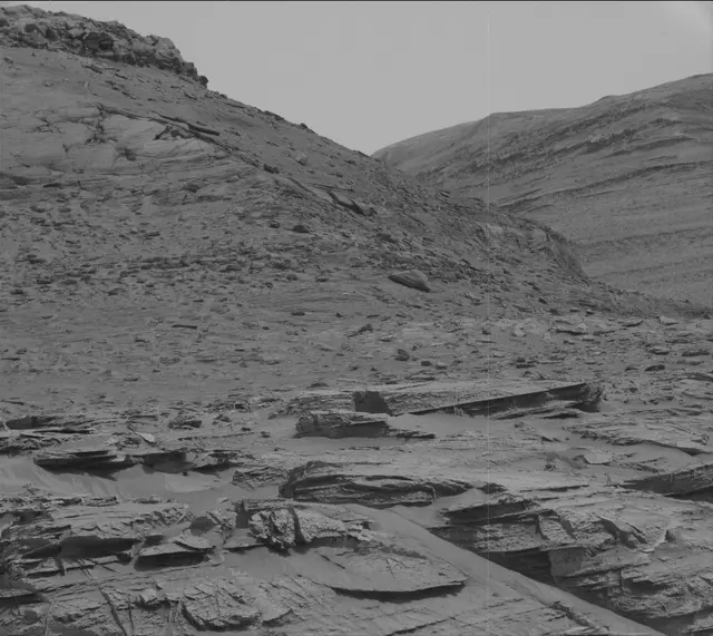 Sol 3509: Mast Camera (Mastcam)