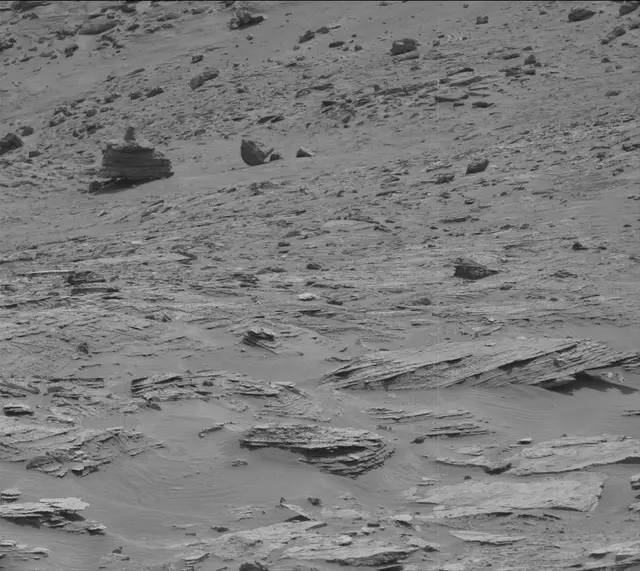Sol 3509: Mast Camera (Mastcam)
