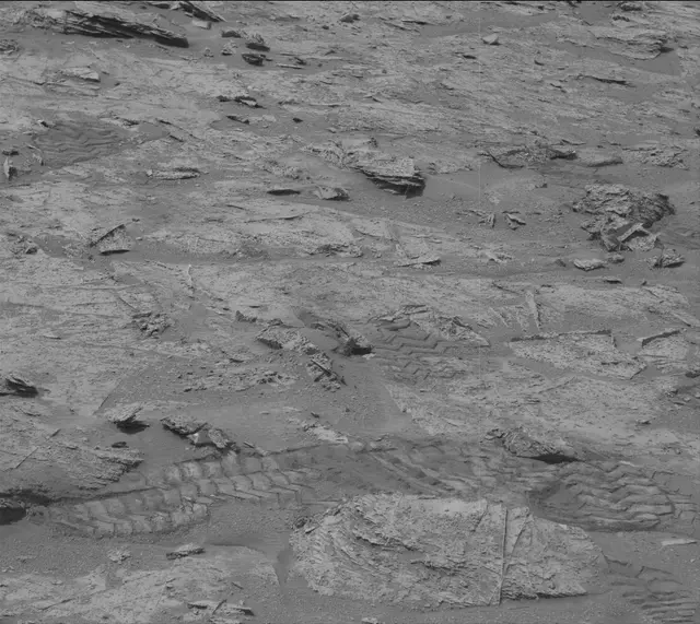 Sol 3509: Mast Camera (Mastcam)