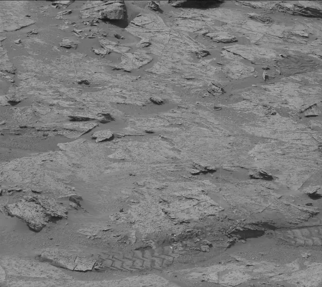 Sol 3509: Mast Camera (Mastcam)