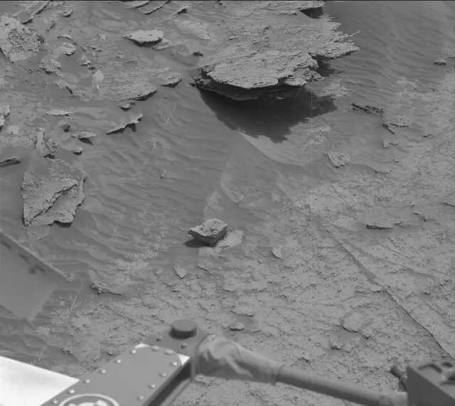 Sol 3509: Mast Camera (Mastcam)