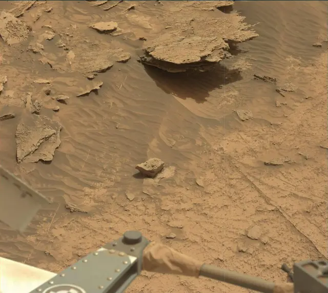 Sol 3509: Mast Camera (Mastcam)