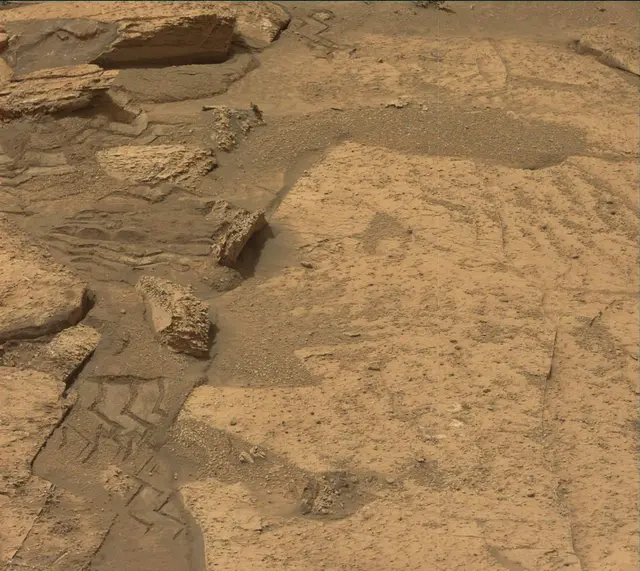 Sol 3509: Mast Camera (Mastcam)