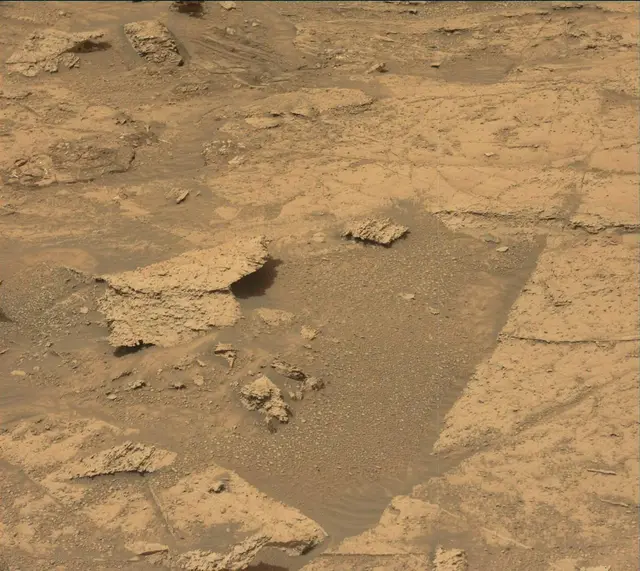 Sol 3509: Mast Camera (Mastcam)
