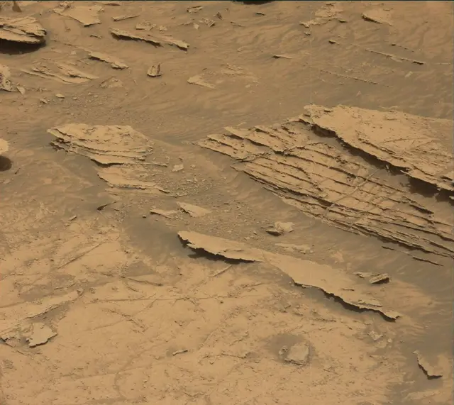 Sol 3509: Mast Camera (Mastcam)
