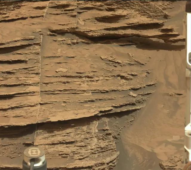 Sol 3509: Mast Camera (Mastcam)