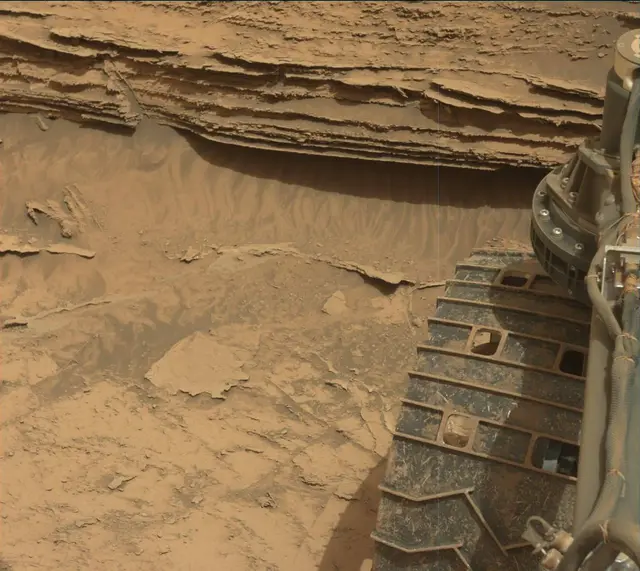 Sol 3509: Mast Camera (Mastcam)