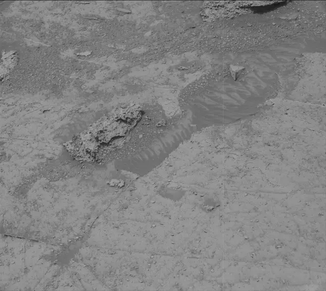 Sol 3509: Mast Camera (Mastcam)