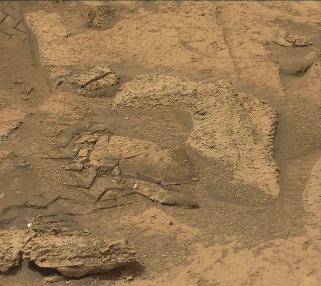 Sol 3509: Mast Camera (Mastcam)