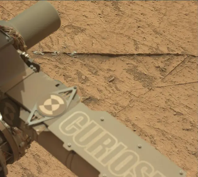 Sol 3509: Mast Camera (Mastcam)