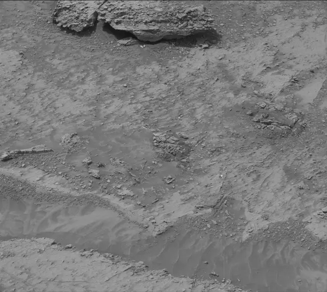 Sol 3509: Mast Camera (Mastcam)