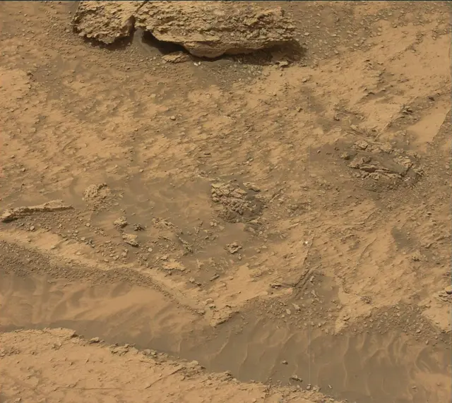 Sol 3509: Mast Camera (Mastcam)