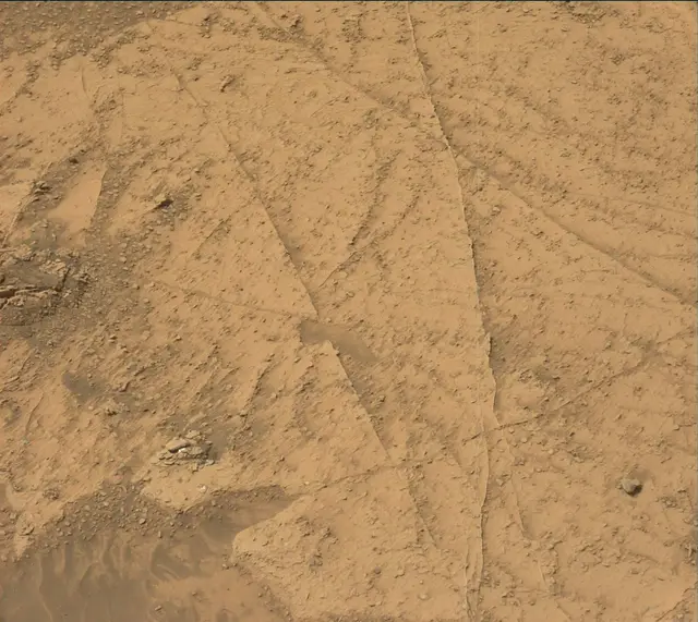 Sol 3509: Mast Camera (Mastcam)
