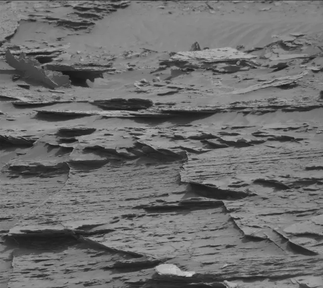 Sol 3511: Mast Camera (Mastcam)