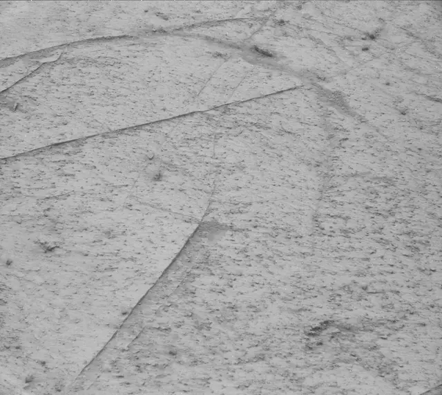 Sol 3512: Mast Camera (Mastcam)