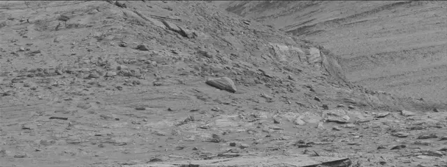 Sol 3514: Mast Camera (Mastcam)