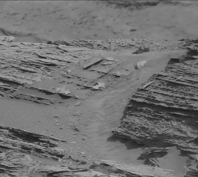 Sol 3514: Mast Camera (Mastcam)