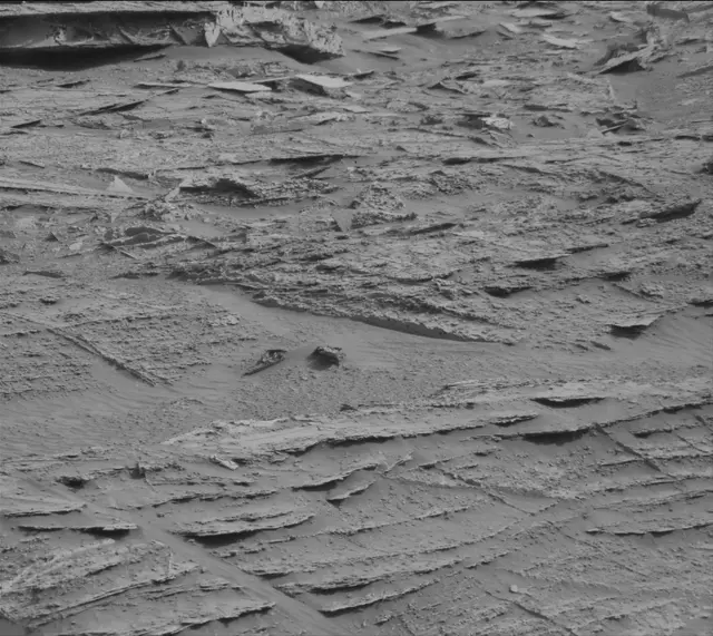 Sol 3514: Mast Camera (Mastcam)