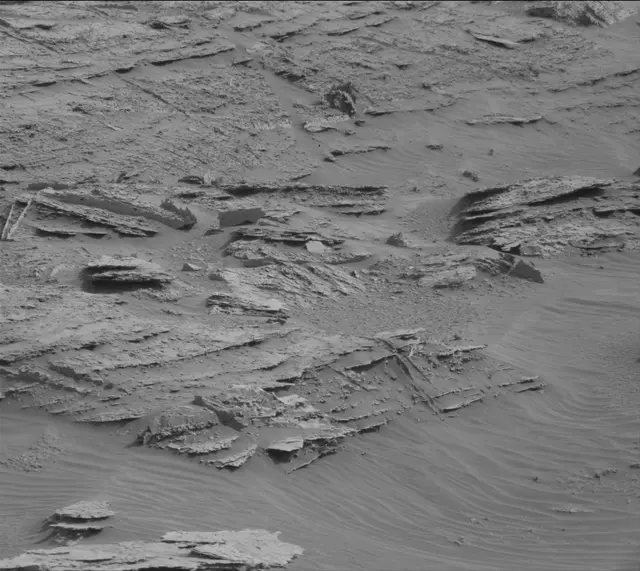 Sol 3514: Mast Camera (Mastcam)