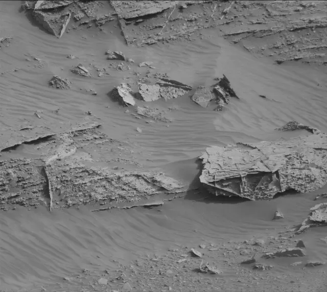 Sol 3514: Mast Camera (Mastcam)