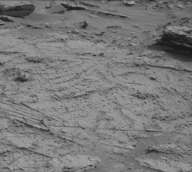 Sol 3514: Mast Camera (Mastcam)