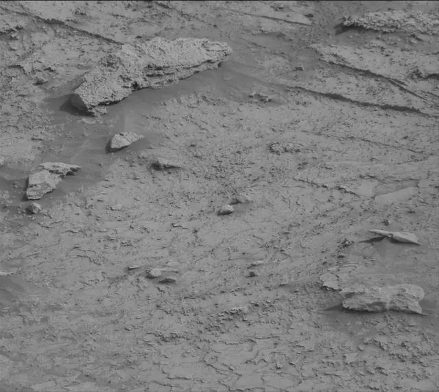 Sol 3514: Mast Camera (Mastcam)