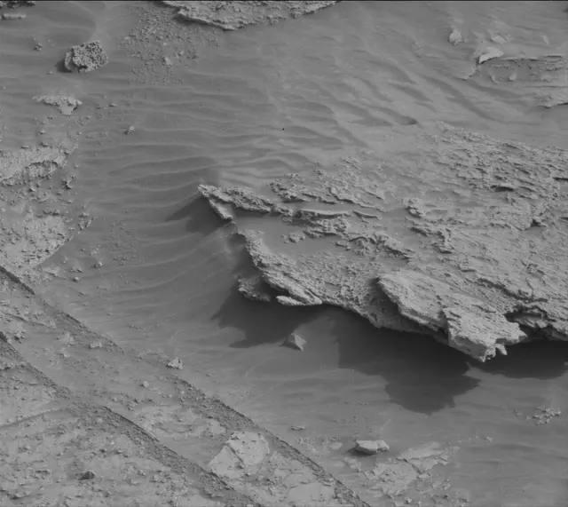 Sol 3514: Mast Camera (Mastcam)
