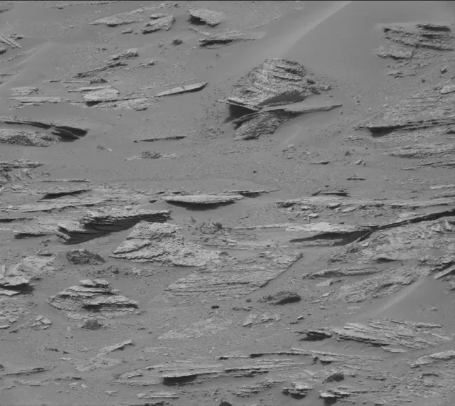 Sol 3518: Mast Camera (Mastcam)