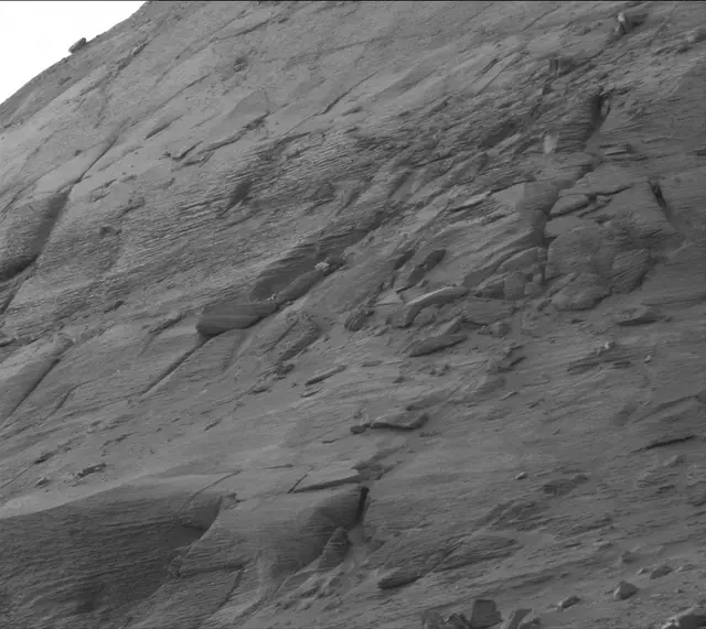 Sol 3522: Mast Camera (Mastcam)