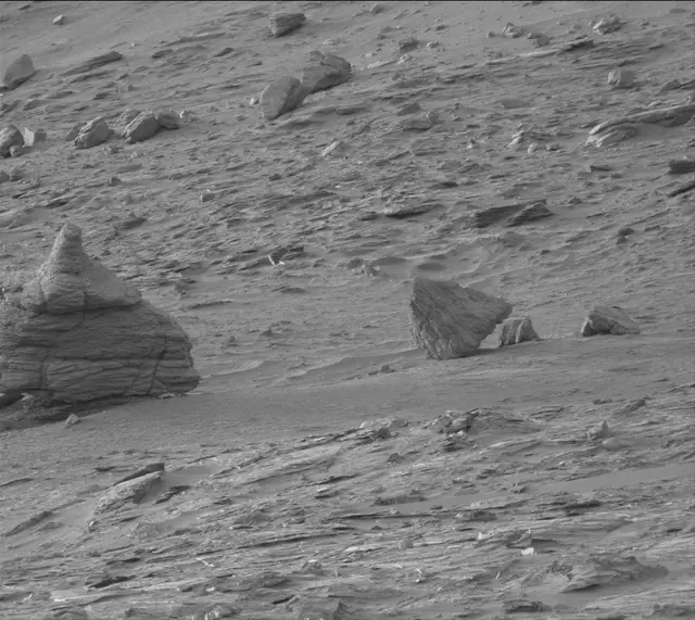 Sol 3522: Mast Camera (Mastcam)