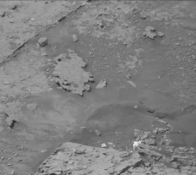 Sol 3522: Mast Camera (Mastcam)