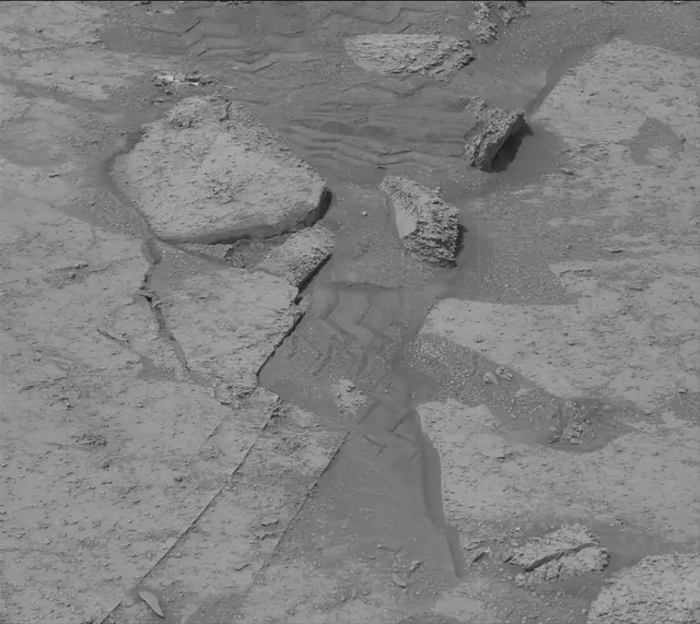 Sol 3525: Mast Camera (Mastcam)